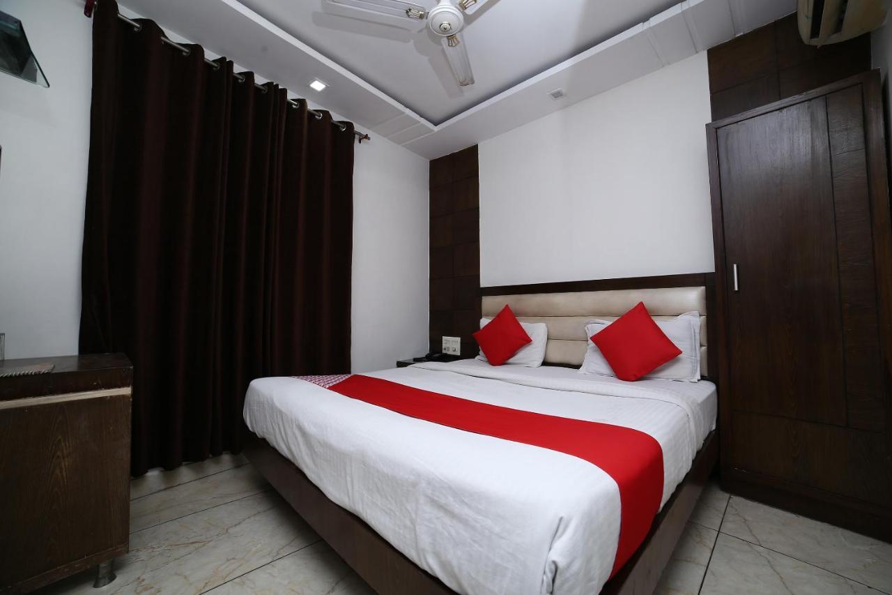 Oyo 11150 Hotel Jmd Rooms Νέο Δελχί Εξωτερικό φωτογραφία