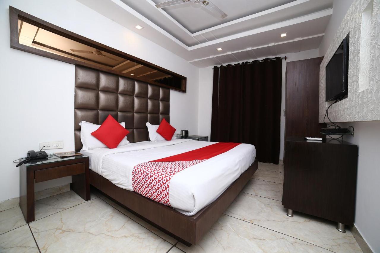 Oyo 11150 Hotel Jmd Rooms Νέο Δελχί Εξωτερικό φωτογραφία