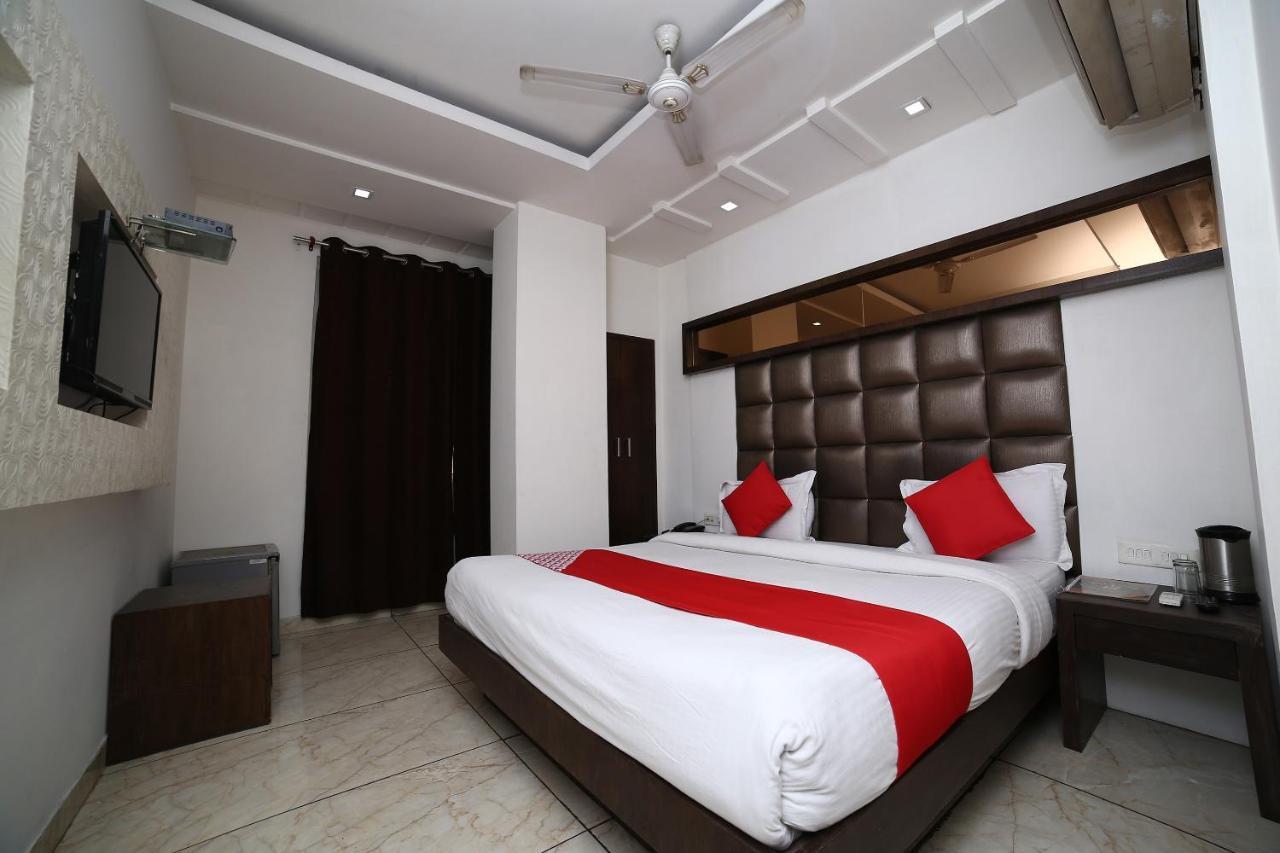 Oyo 11150 Hotel Jmd Rooms Νέο Δελχί Εξωτερικό φωτογραφία