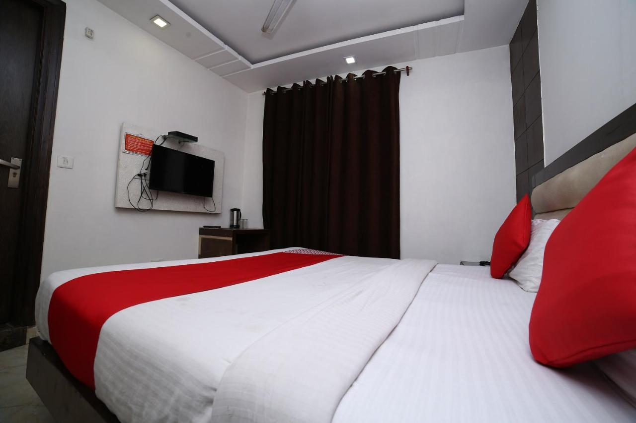Oyo 11150 Hotel Jmd Rooms Νέο Δελχί Εξωτερικό φωτογραφία
