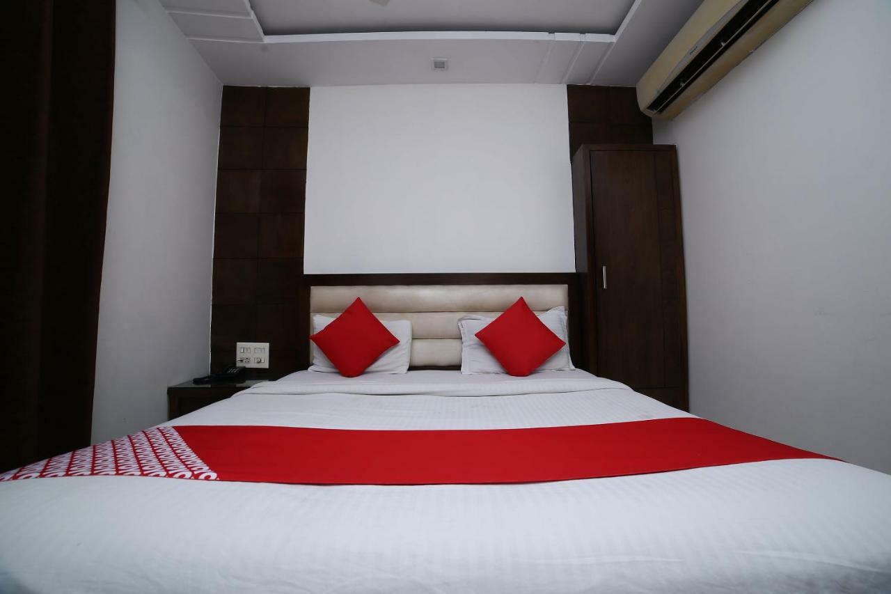 Oyo 11150 Hotel Jmd Rooms Νέο Δελχί Εξωτερικό φωτογραφία